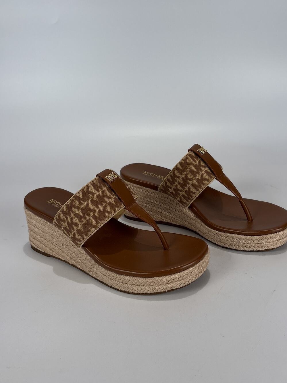 Michael Kors Cork Platform Wedge Thong Sandals Tan Brown Size 6M Logo Womens
